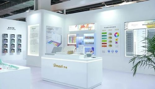 得力攜500余款產品震撼亮相，引領文具零售新潮流